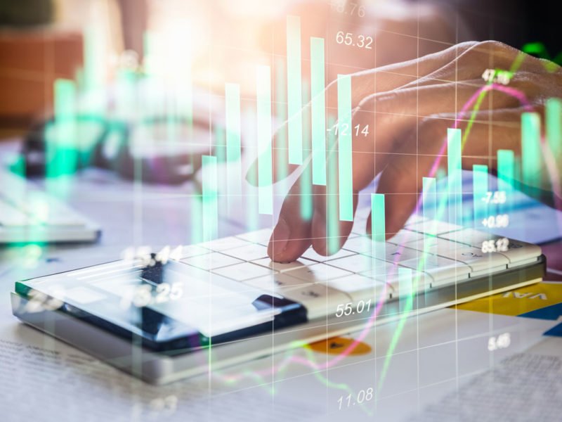 Mehr Transparenz für Prozesskosten | Die Rolle der Prozesskostenrechnung verstehen. Kostentreiber automatisiert analysieren. Mehr Transparenz für Prozesskosten | Die Rolle der Prozesskostenrechnung verstehen. Kostentreiber automatisiert analysieren.